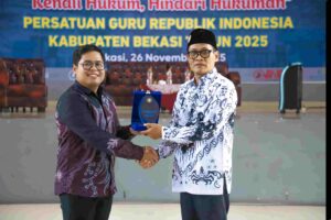 Perkuat Perlindungan Hukum bagi Guru, PGRI Kabupaten Bekasi Gelar Seminar “Kenali Hukum, Hindari Hukuman”