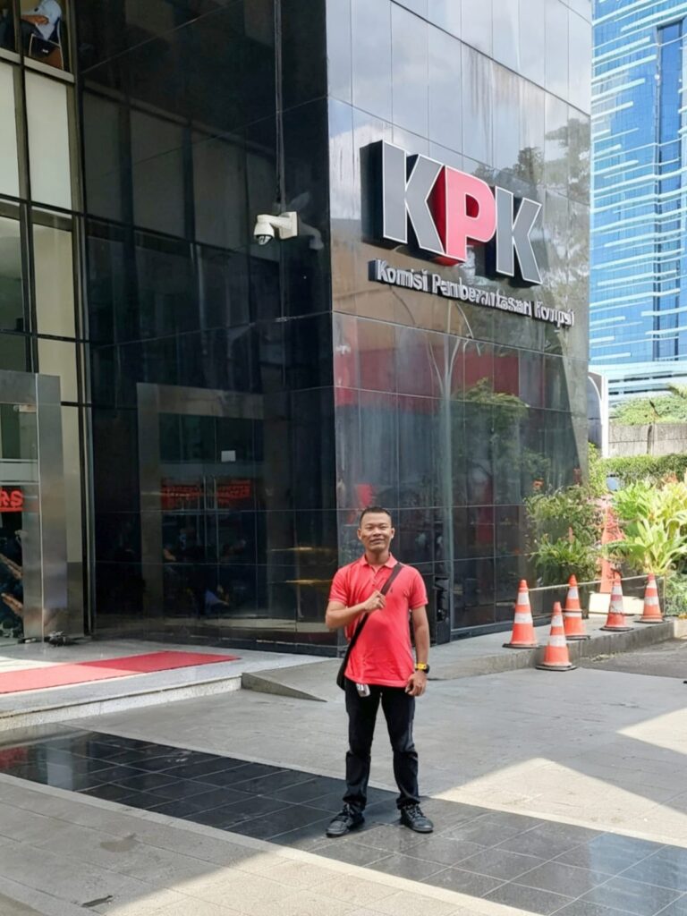 Titah Rakyat Bekasi Nilai Proyek “Gapura Sultan” Layak Diuji Aparat Penegak Hukum