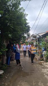 Perumda Tirta Bhagasasi Distribusikan Air Bersih Kepada Korban Banjir